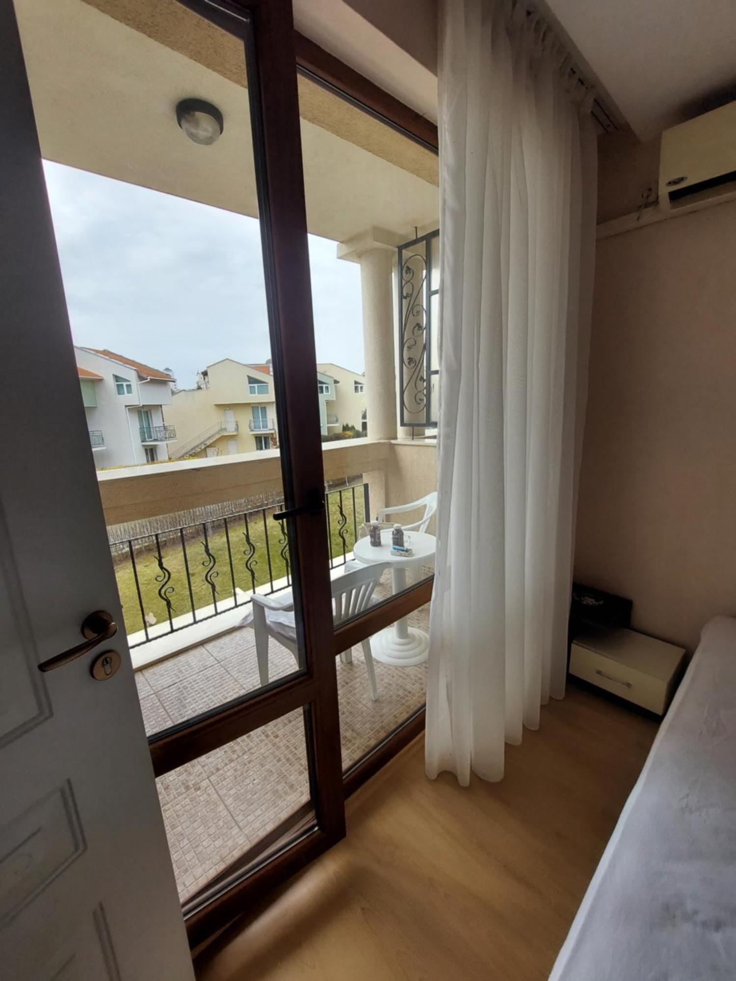 Fort Noks Prestige Beach Aparthotel, Sveti Vlas Eksteriør bilde